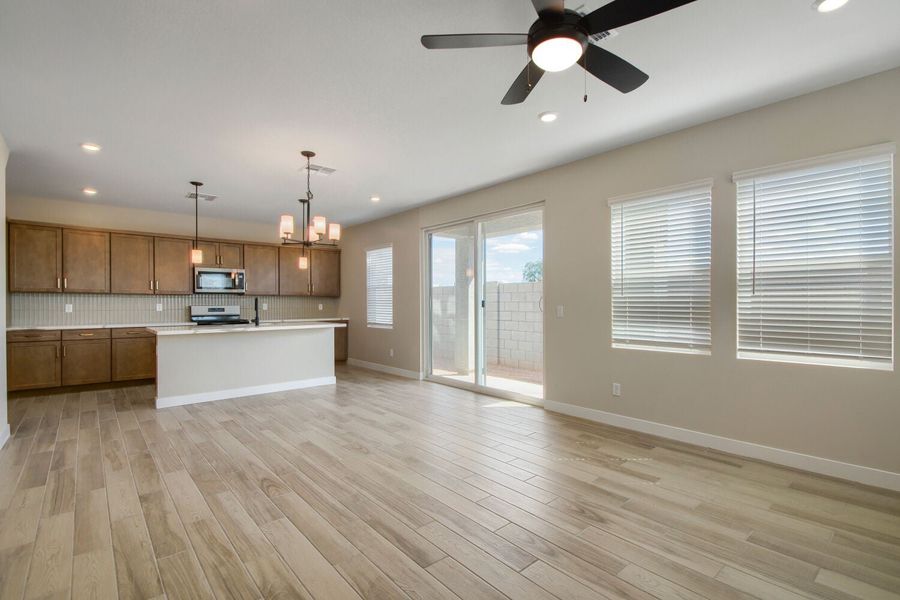 New Home in Mesa, AZ.  - Slide 7
