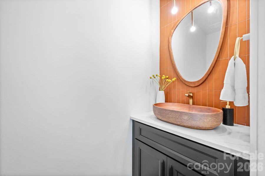 Image 35 of a home in .