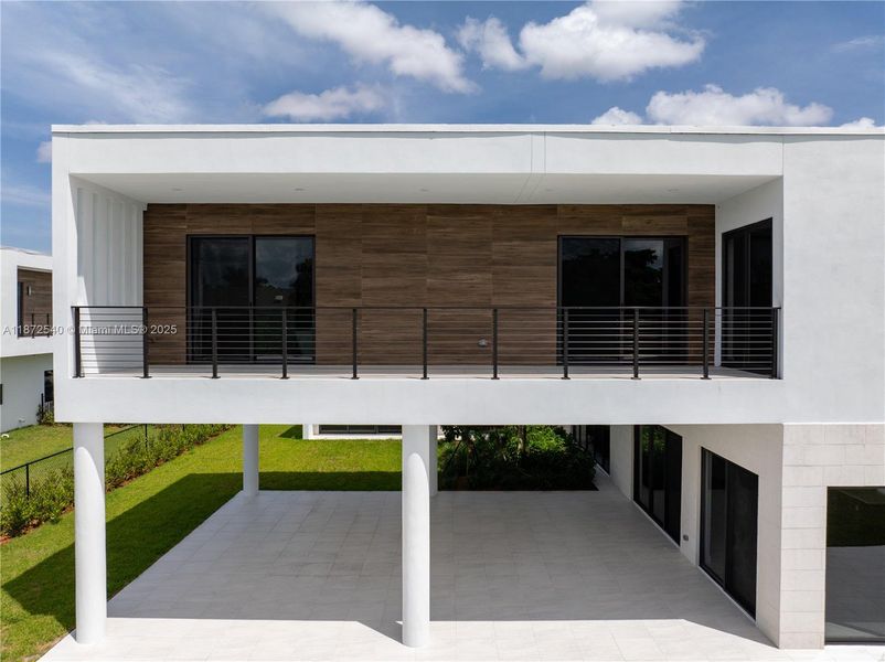 Front exterior of a new home in , Weston, FL, highlighting curb appeal (Image 28).