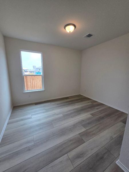 Spacious, unfurnished interior of a new home in Salerno - Heritage Collection, Round Rock (Image 15). Spacious, unfurnished interior of a new home in Salerno - Heritage Collection, Round Rock (Image 15).
