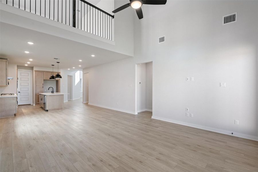 Spacious, unfurnished interior of a new home in Flora, Hutto (Image 28).