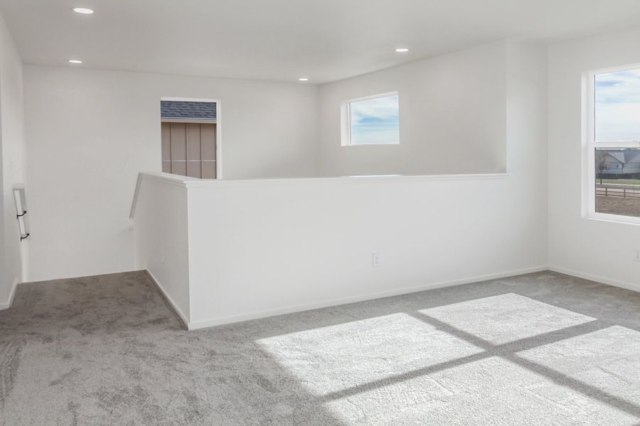 Spacious, unfurnished interior of a new home in Trailside, Timnath (Image 30).