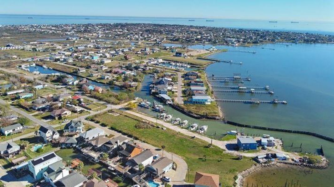 Image 10 of a home in . Image 10 of a home in .