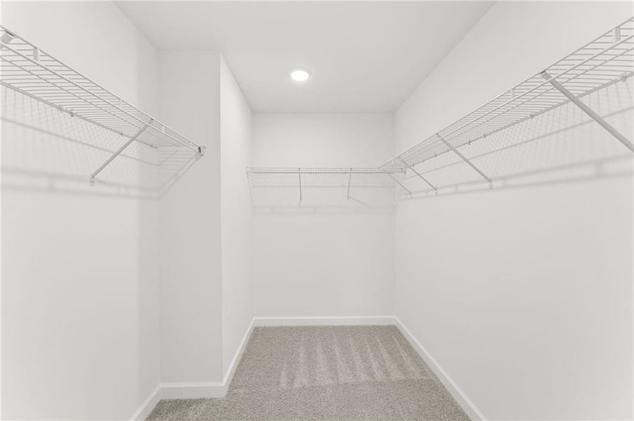 Spacious, unfurnished interior of a new home in Bluffs at Bells Ferry, Marietta (Image 23).