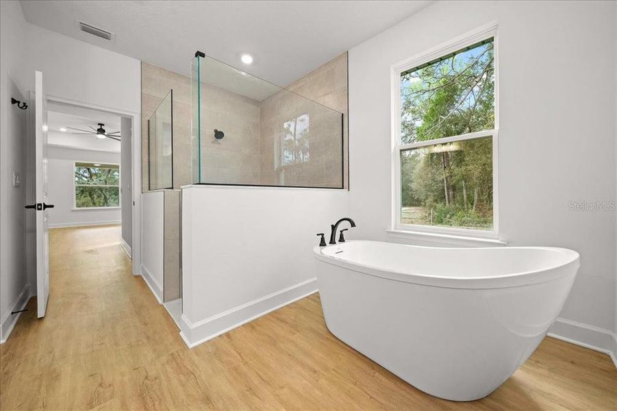 Furnished interior view inside a new home in , Weeki Wachee (Image 17).