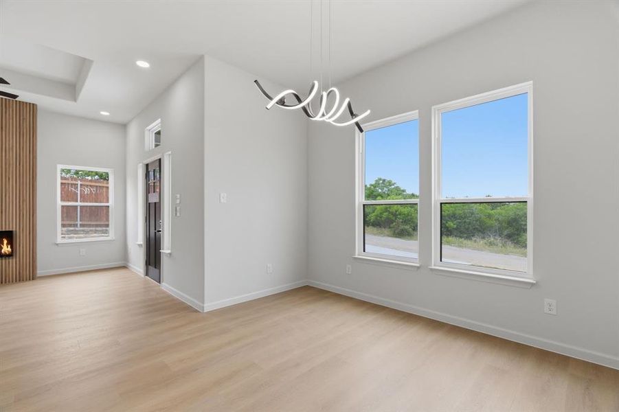 Spacious, unfurnished interior of a new home in , Granbury (Image 26).