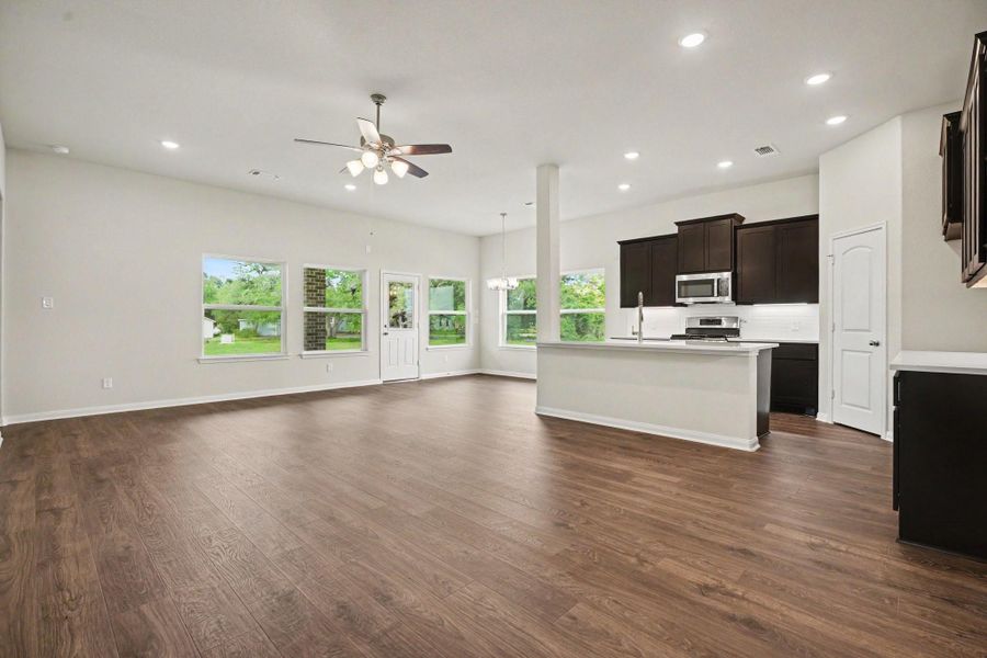 Spacious, unfurnished interior of a new home in Little River Ranch, Bay City (Image 24). Spacious, unfurnished interior of a new home in Little River Ranch, Bay City (Image 24).