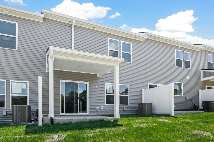 The Blackwell B Exterior Rear