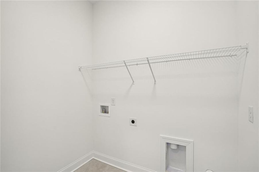 Spacious, unfurnished interior of a new home in Waterside Condos, Peachtree Corners (Image 24).