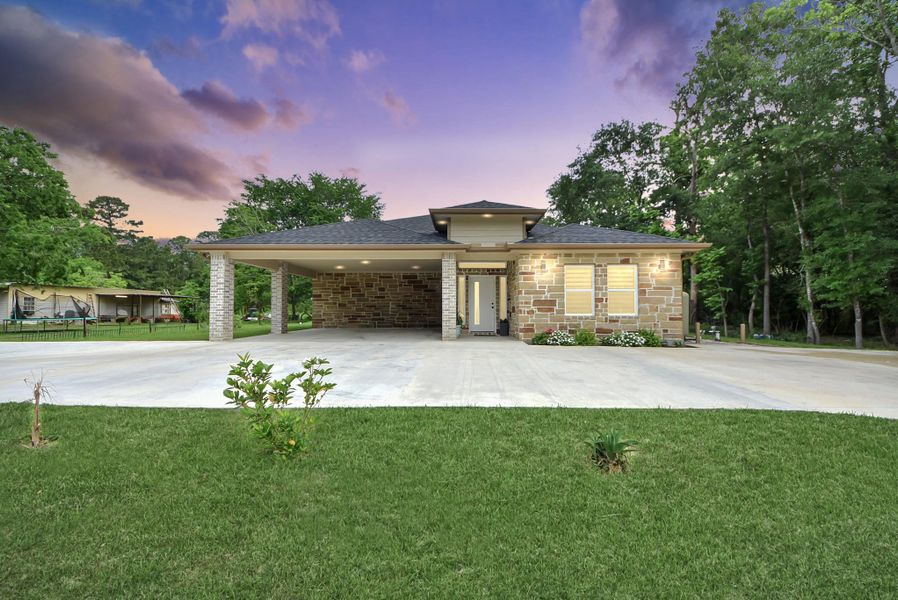 Image 37 of a home in . Image 37 of a home in .