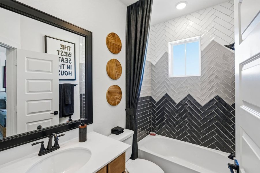 Furnished interior view inside a new home in Prominence, San Antonio (Image 52).