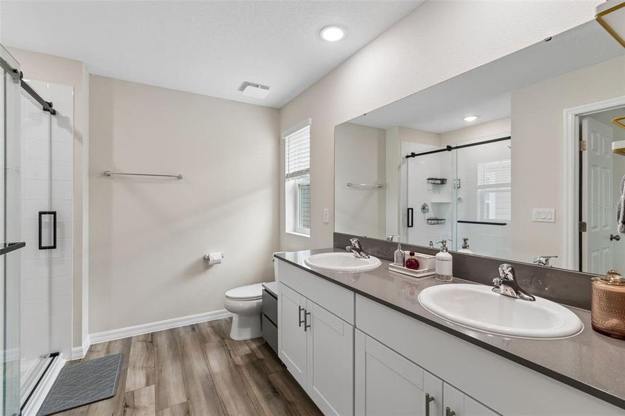 Furnished interior view inside a new home in , Haines City (Image 59).