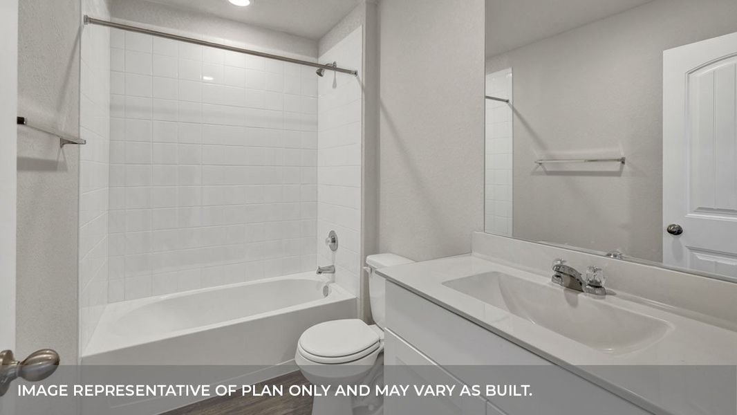 Furnished interior view inside a new home in Arroyo Ranch, Seguin (Image 11).