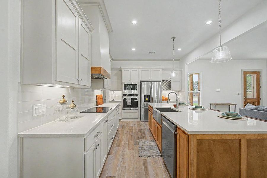 Furnished interior view inside a new home in , Wimberley (Image 11).