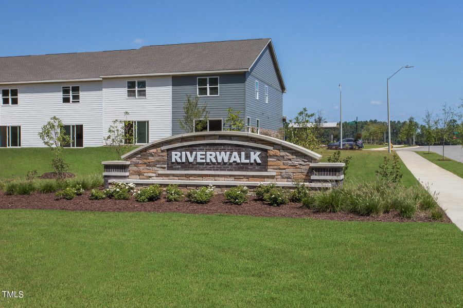 Southeast_Riverwalk_Amenities_001