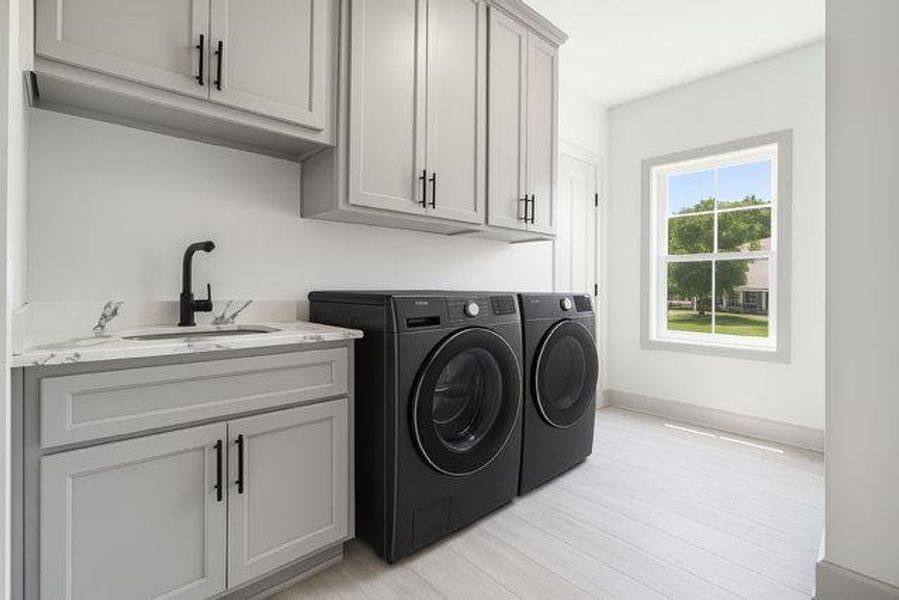 Furnished interior view inside a new home in , Oxford (Image 29).