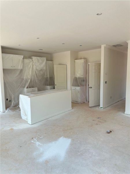 Spacious, unfurnished interior of a new home in Brownstone Park, Easley (Image 2).