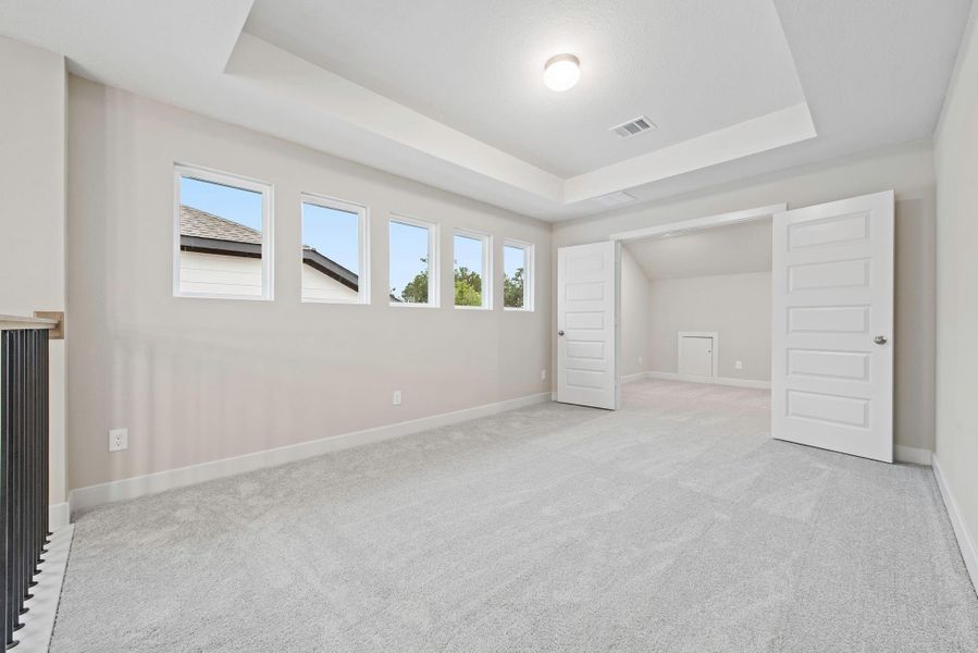 Spacious, unfurnished interior of a new home in Grand Central Park, Conroe (Image 14). Spacious, unfurnished interior of a new home in Grand Central Park, Conroe (Image 14).