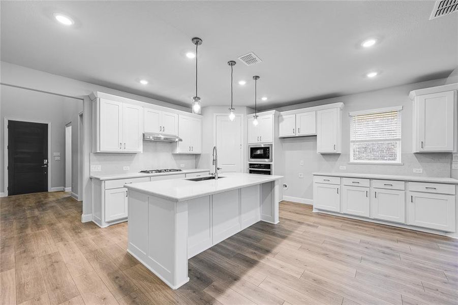 1509 Blue Sage Court ~ Ready Now!