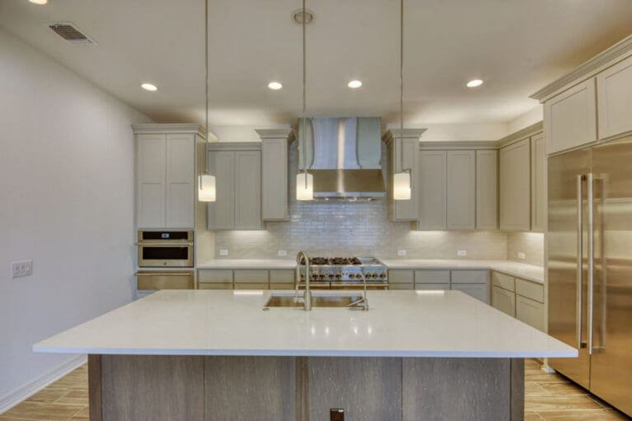 14 23350-grande-vista-san-antonio-78261