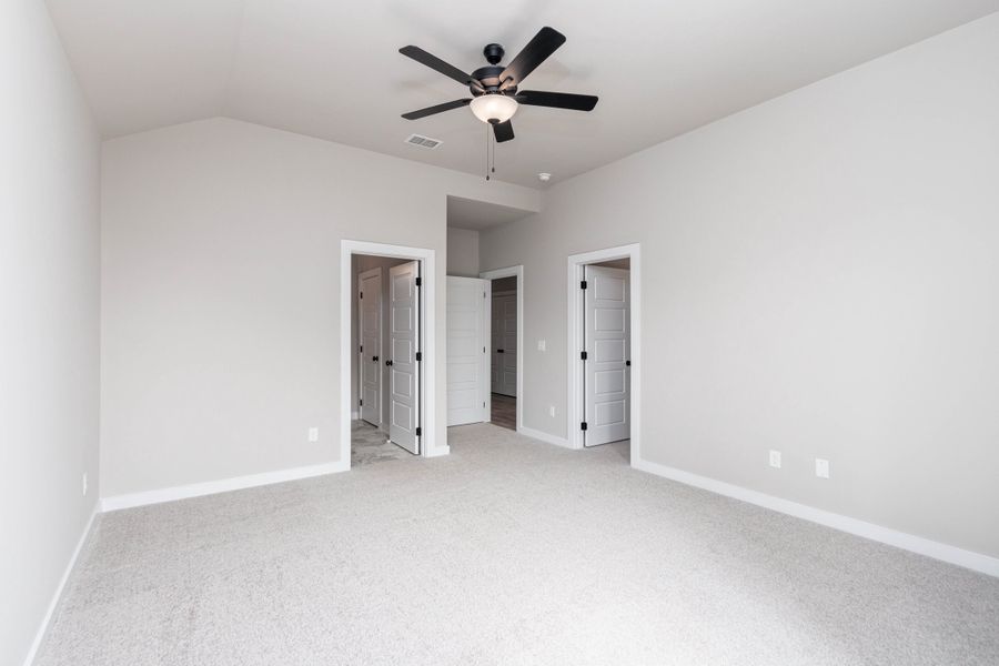 Representative unfurnished interior of a home built from the Longleaf by Nason Homes in Brady Estates, Murfreesboro (Image 23).