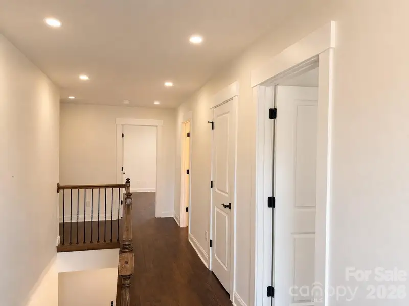 Spacious, unfurnished interior of a new home in , Salisbury (Image 24).