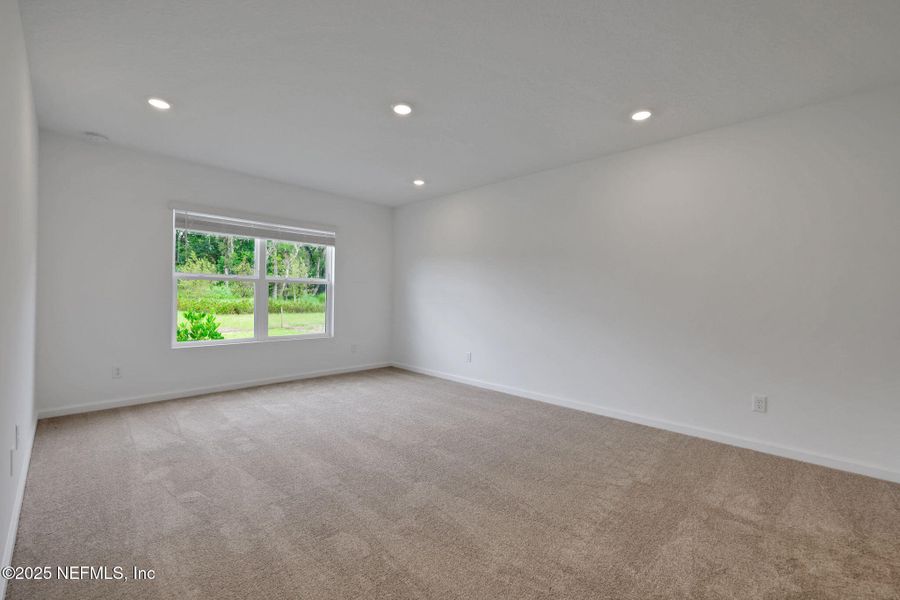 Spacious, unfurnished interior of a new home in Wilford Oaks, Orange Park (Image 22). Spacious, unfurnished interior of a new home in Wilford Oaks, Orange Park (Image 22).