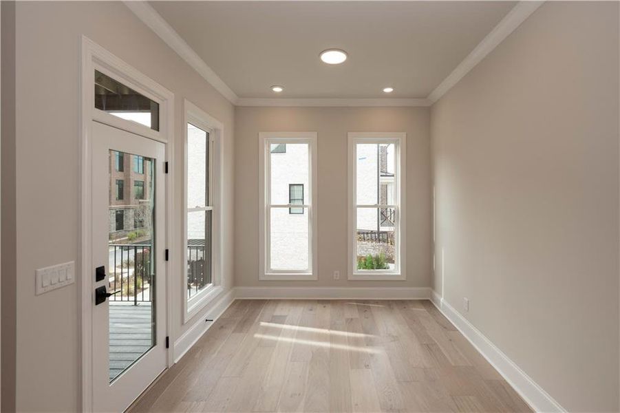 Spacious, unfurnished interior of a new home in Townes 333, Peachtree Corners (Image 44).
