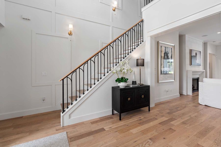 Representative furnished interior of a home built from the Kasie - Hidden Creek by MasterCraft Builder Group in SilverLeaf, St. Augustine (Image 32).