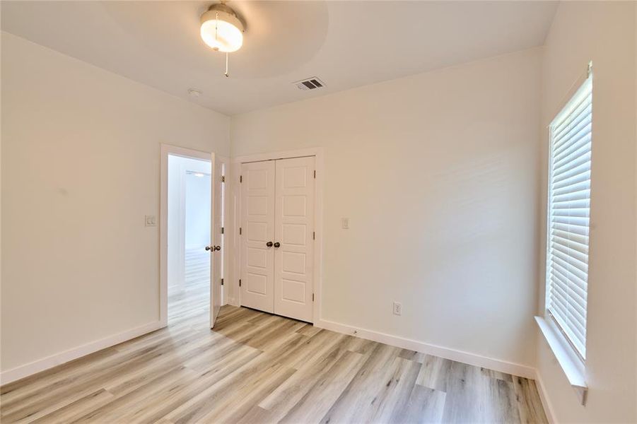 Spacious, unfurnished interior of a new home in , Fort Worth (Image 20).