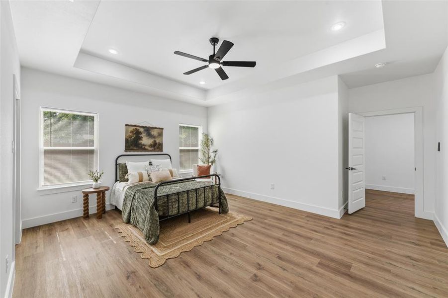 Furnished interior view inside a new home in , Fort Worth (Image 8).
