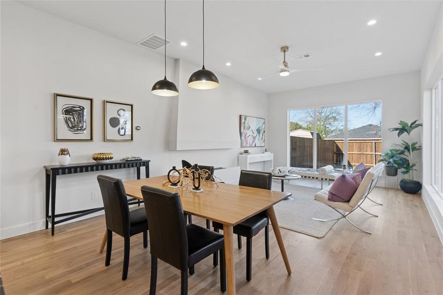 Furnished interior view inside a new home in , Dallas (Image 7).