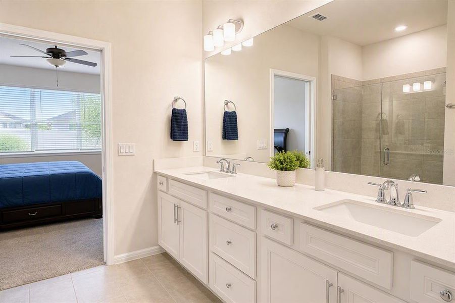 Furnished interior view inside a new home in , Kissimmee (Image 12).