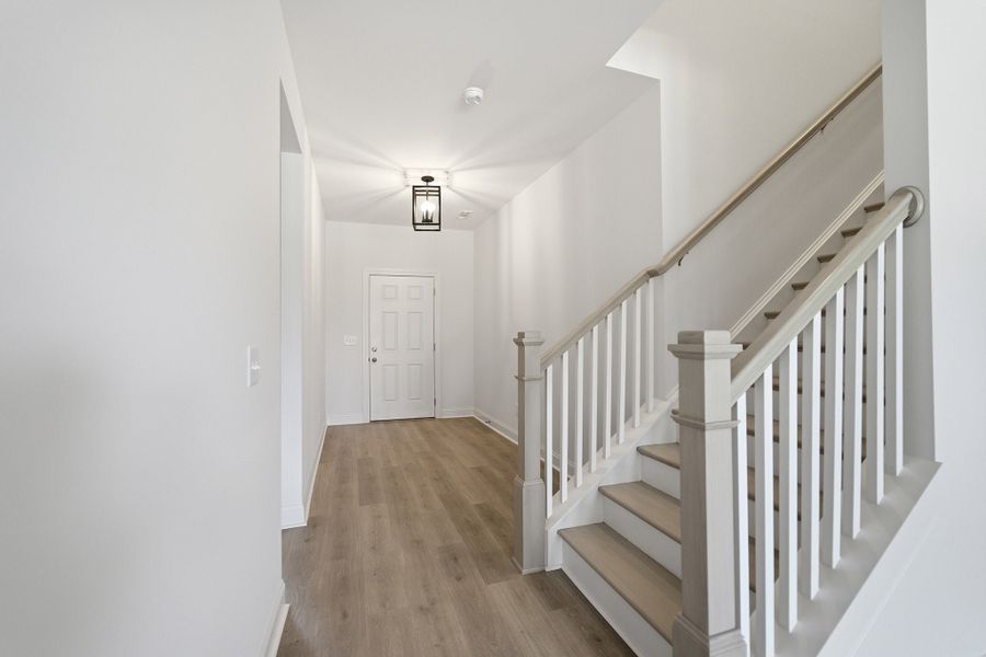 Spacious, unfurnished interior of a new home in Dorris Farm, White House (Image 22).