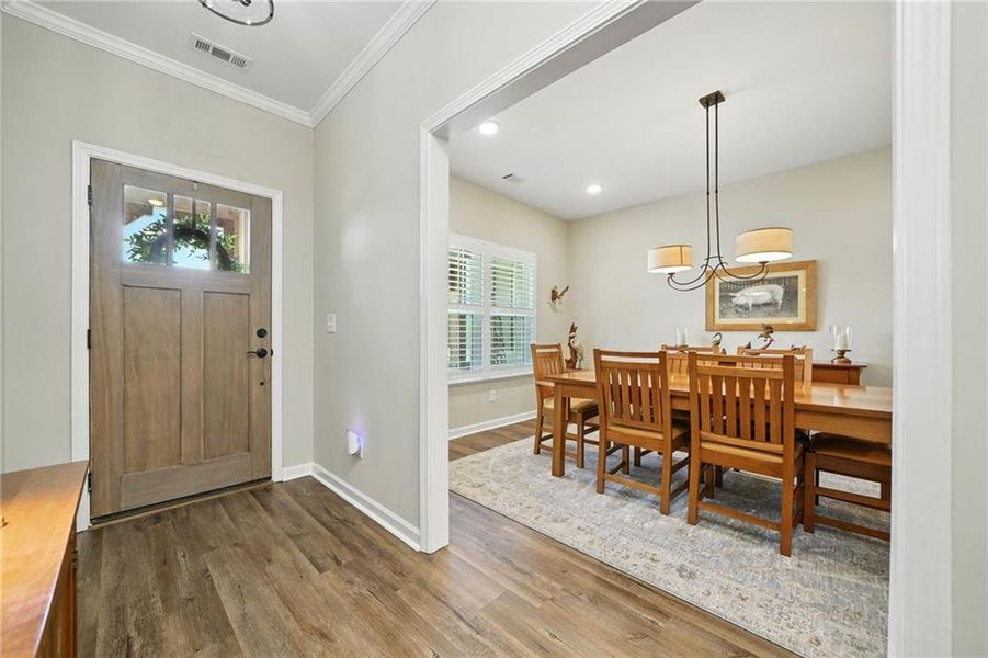Furnished interior view inside a new home in , Waleska (Image 36).