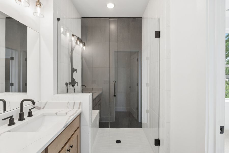 Owner's Bath