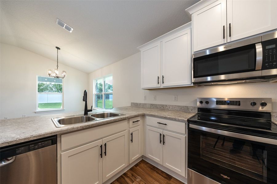 Furnished interior view inside a new home in Palm Coast, Palm Coast (Image 7).