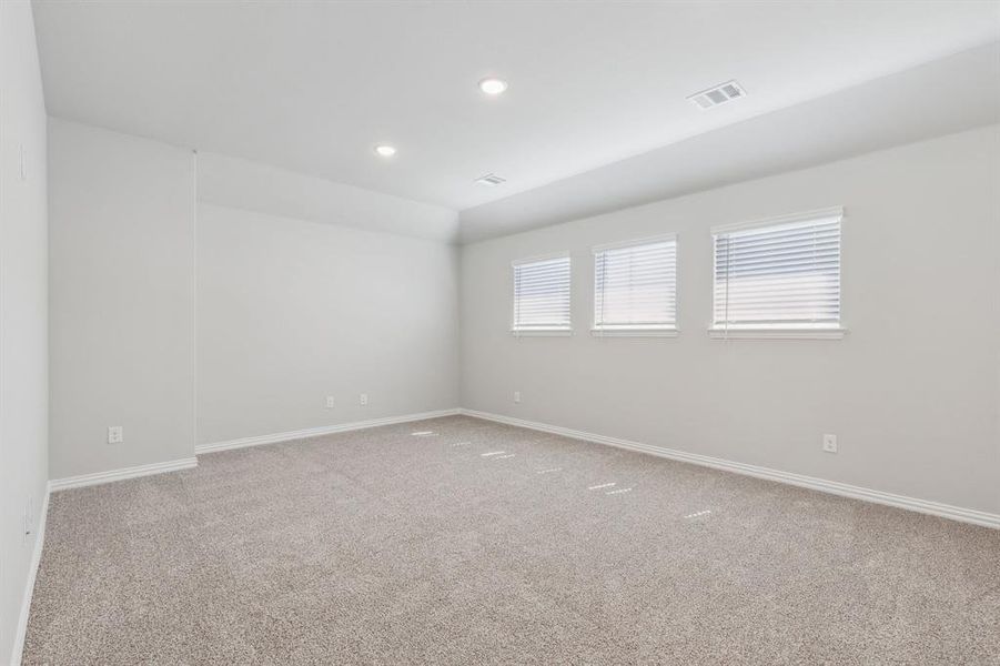 21-2445Auburn_021 21-2445Auburn_021