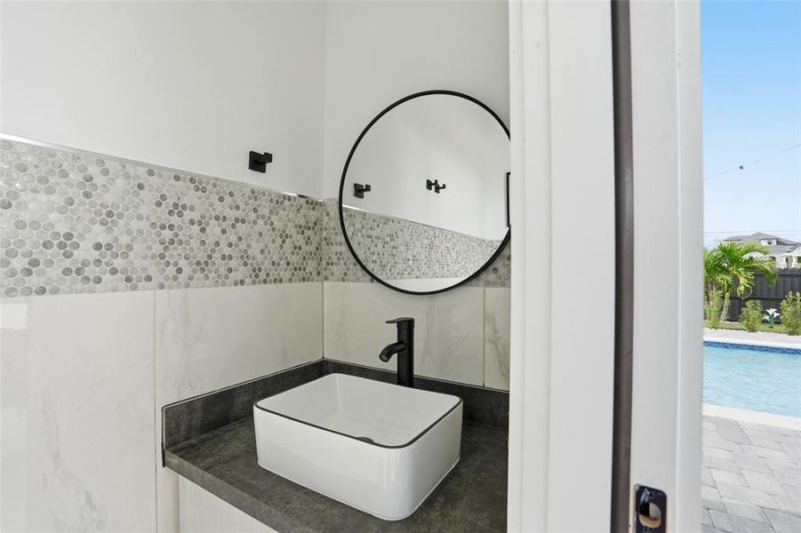 Furnished interior view inside a new home in , Cape Coral (Image 5).