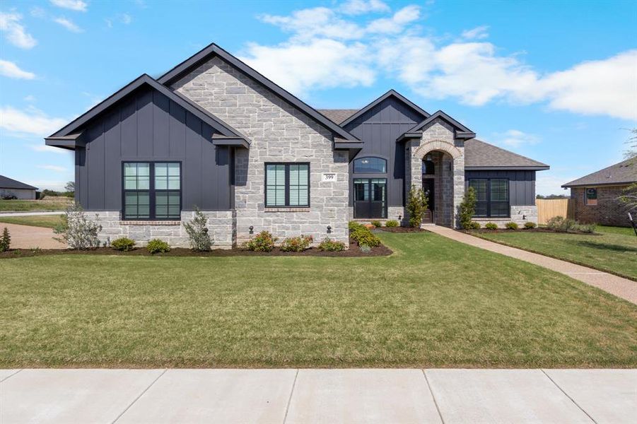 Front exterior of a new home in , Robinson, TX, highlighting curb appeal (Image 1). Front exterior of a new home in , Robinson, TX, highlighting curb appeal (Image 1).