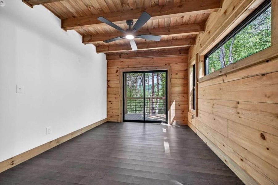 Image 56 of a home in .