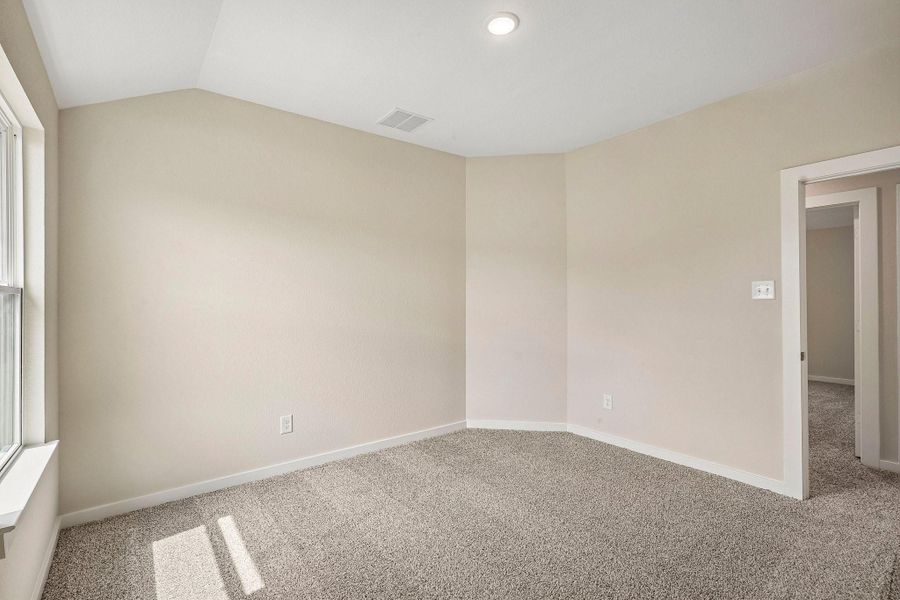 Spacious, unfurnished interior of a new home in Bluestem, Brookshire (Image 37). Spacious, unfurnished interior of a new home in Bluestem, Brookshire (Image 37).