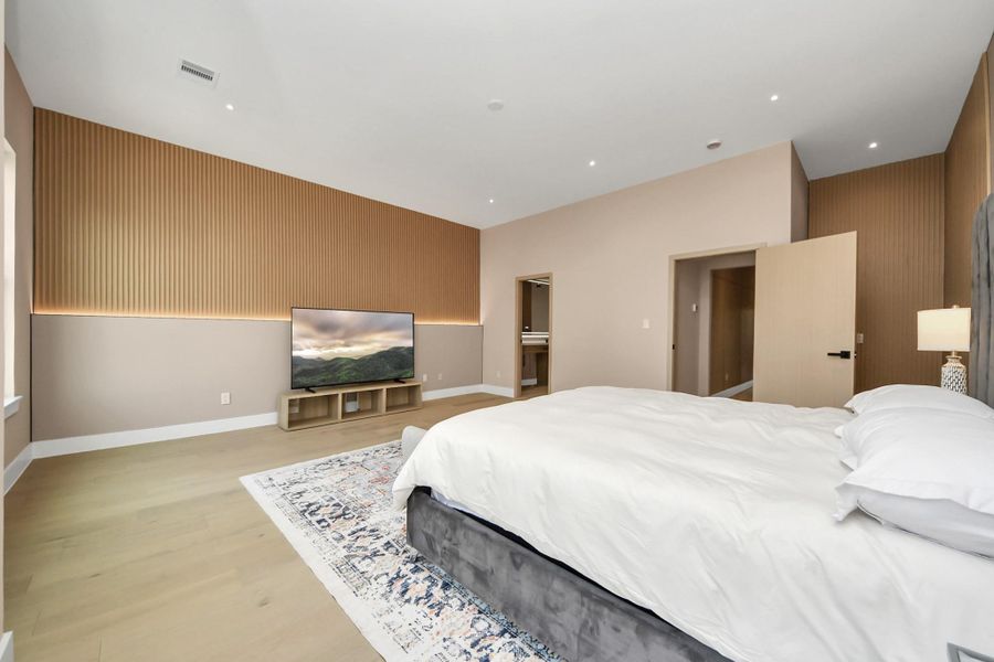 Furnished interior view inside a new home in , Houston (Image 16). Furnished interior view inside a new home in , Houston (Image 16).