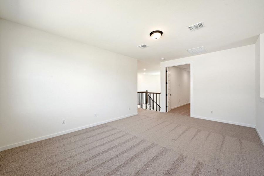 Spacious, unfurnished interior of a new home in Wolf Ranch, Georgetown (Image 27). Spacious, unfurnished interior of a new home in Wolf Ranch, Georgetown (Image 27).