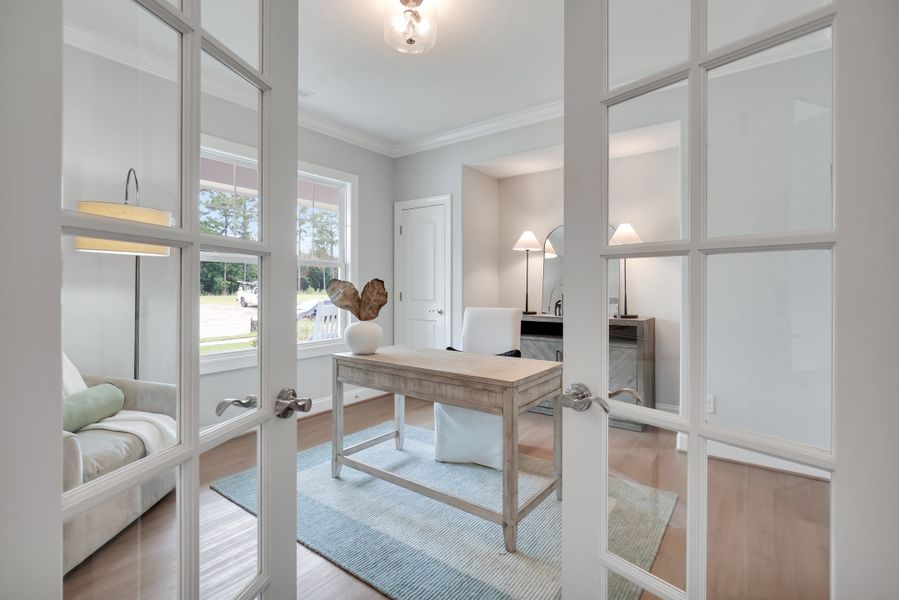 Representative furnished interior of a home built from the Pierre's Bay by Kent Homes in Oyster Harbour, Supply (Image 114).