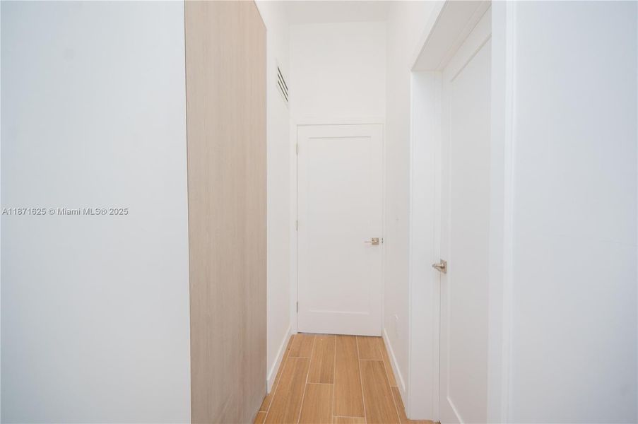 Image 41 of a home in .