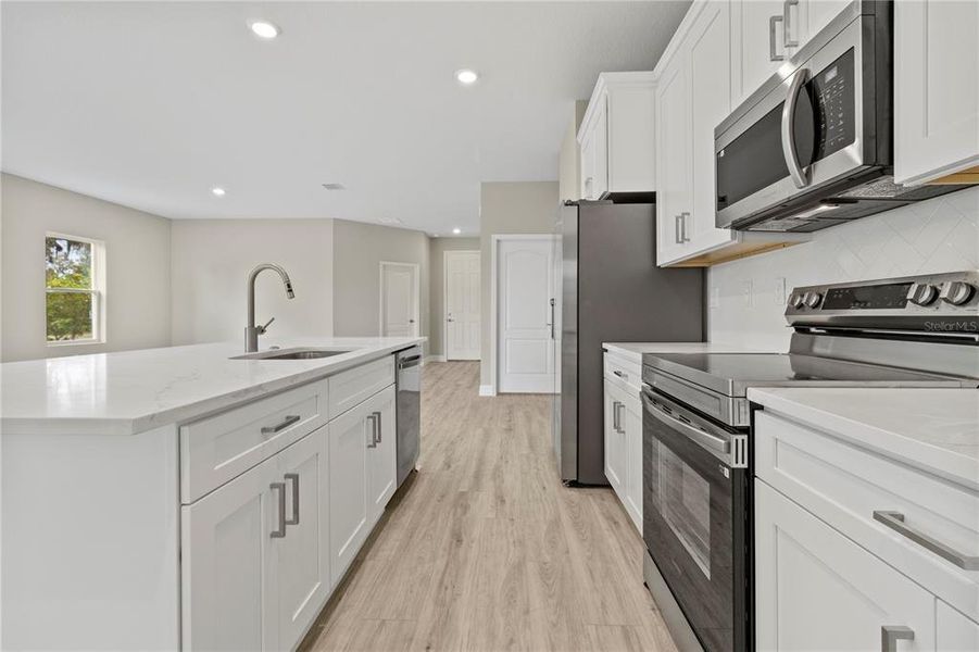 Furnished interior view inside a new home in , Leesburg (Image 9).