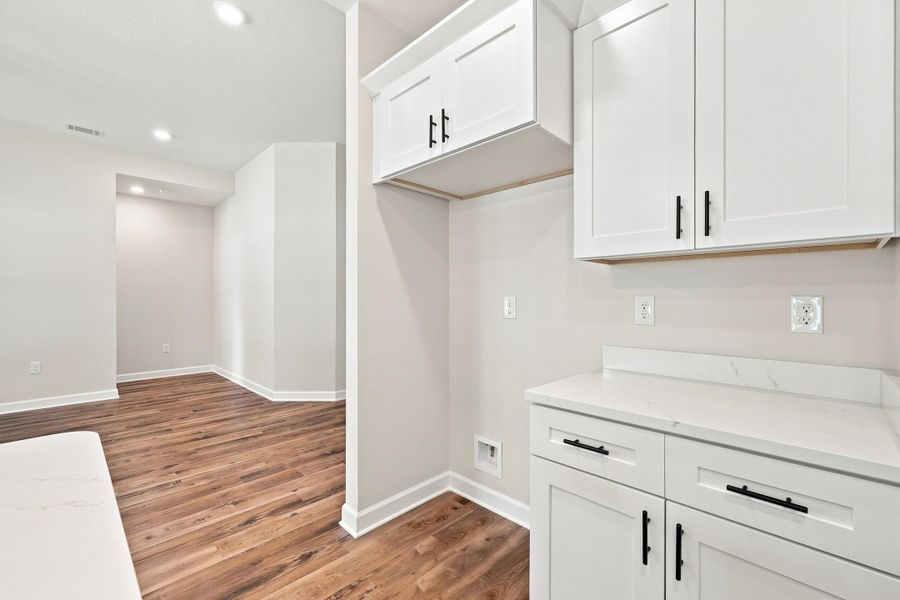 2828 blackbird ct-29