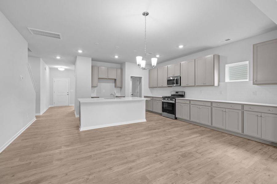 172 Ella Claire Drive, York, SC.  - Slide 15