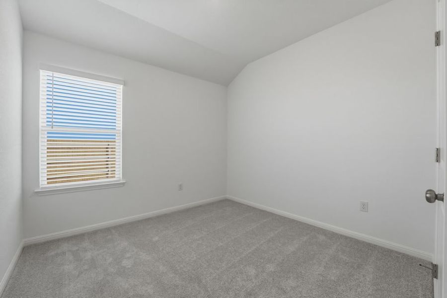 Spacious, unfurnished interior of a new home in Longview, Del Valle (Image 20).